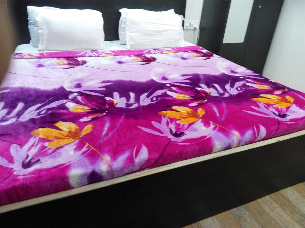 Asian Suites Tulsi Aura Navi Mumbai Exterior foto