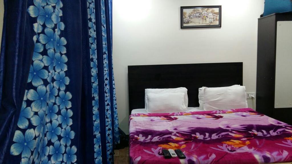 Asian Suites Tulsi Aura Navi Mumbai Exterior foto